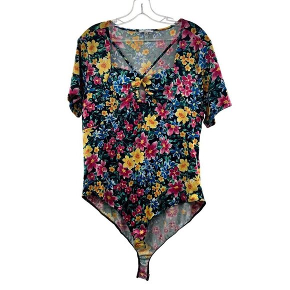 white birch Tops - White Birch Women's Floral Bodysuit Short Sleeve Keyhole Size 2X